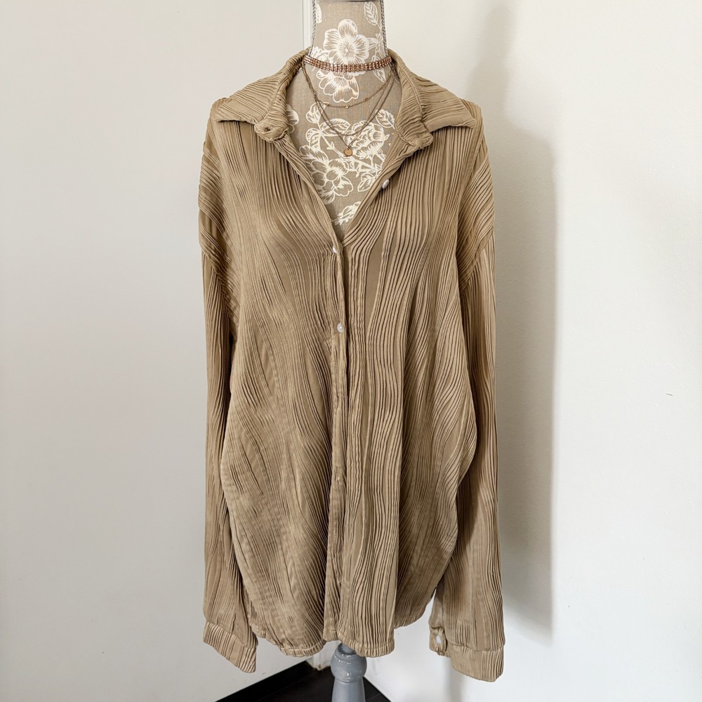 Matte Collection cream brown ribbed button up dress Sz L